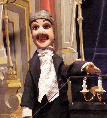 Guignol sur son 31